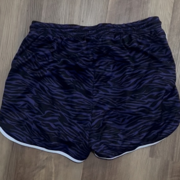 Raskol Shorts - Picture 2 of 2